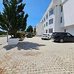 Sunborn Hotel