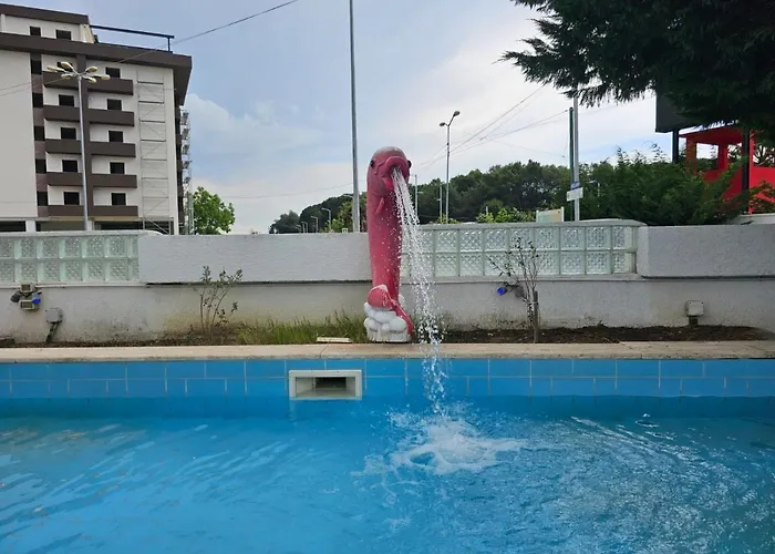 Sunborn 3* Golem (Tirana)