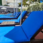 Sunborn فندق