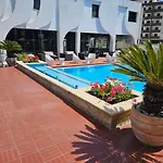 Sunborn فندق