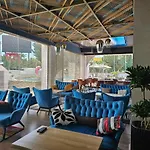 Sunborn فندق
