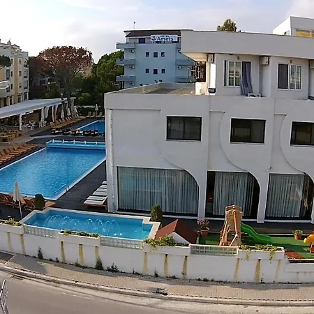 Sunborn Otel 3*