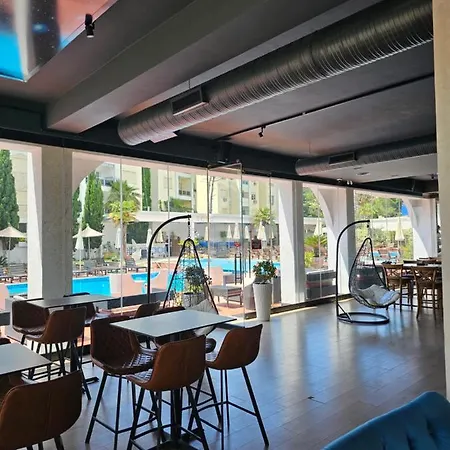 Sunborn Otel
