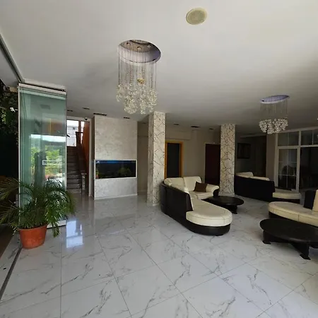 Otel Sunborn 3*