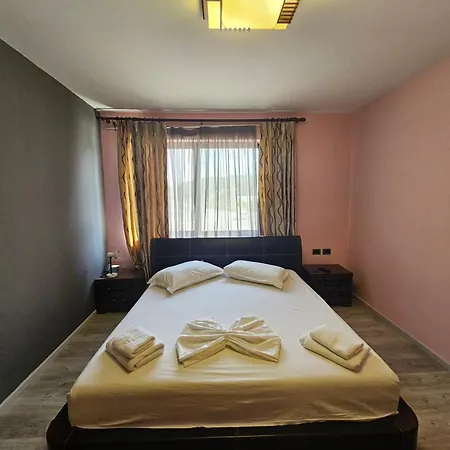 Sunborn Otel 3*