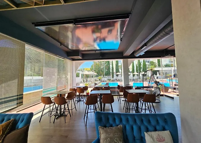 Sunborn Golem (Tirana)