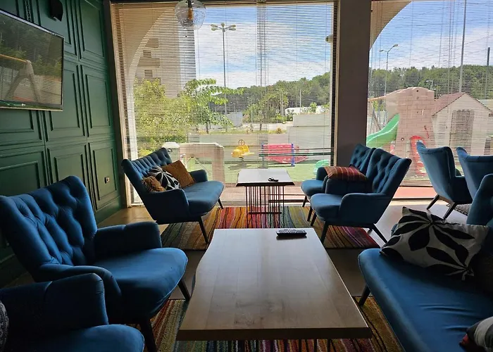 Sunborn Golem (Tirana)